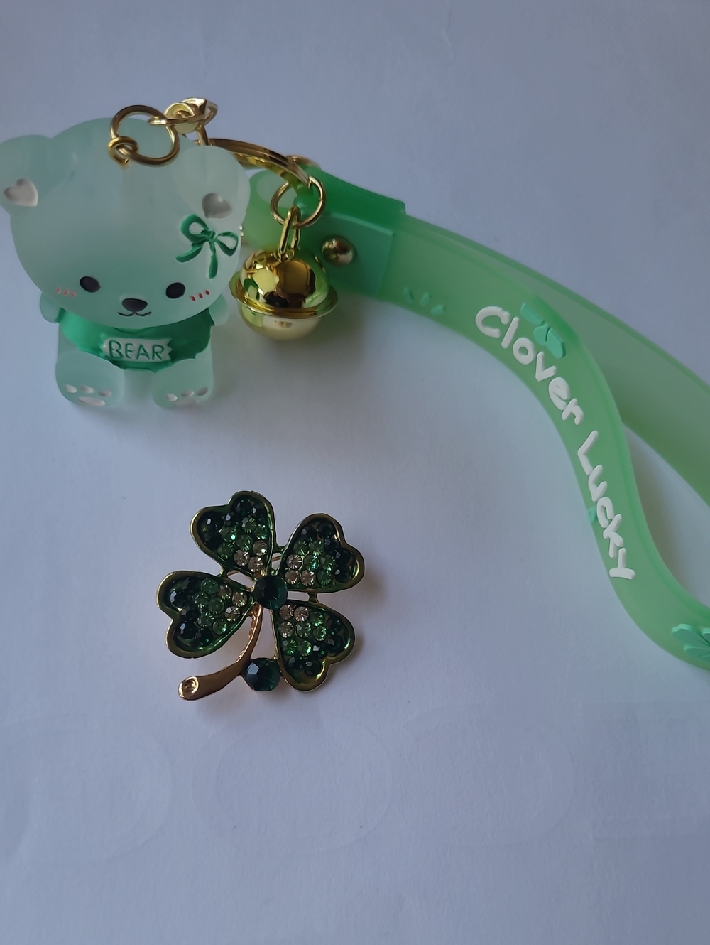 Clover Lucky Green Bear Keychain And 4 Leaf Clover Brooch Pin